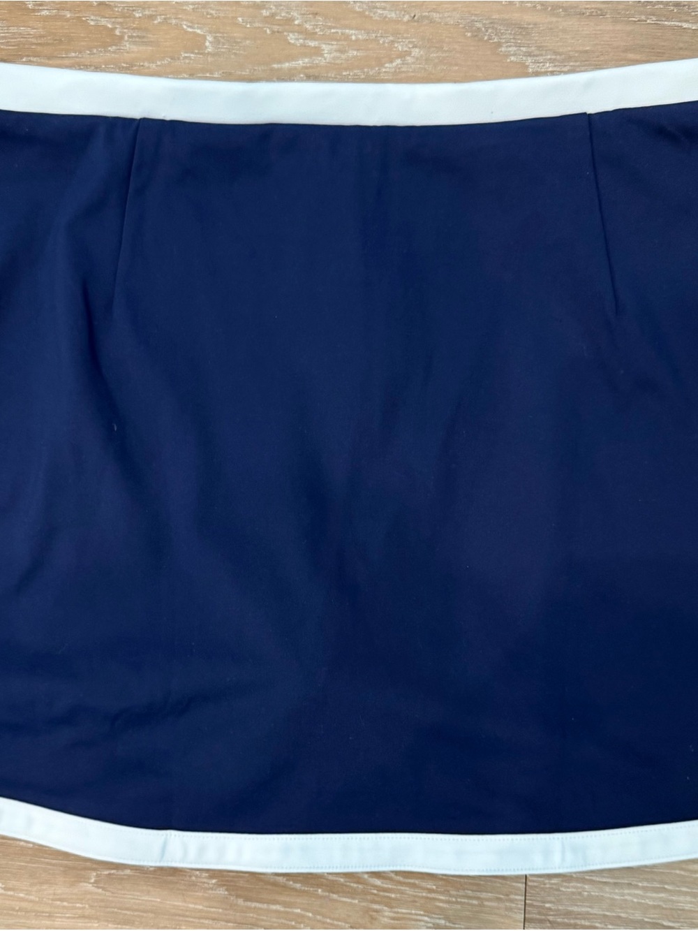 J. Crew Navy Mini Skirt with White Trim Size M - Picture 4 of 4